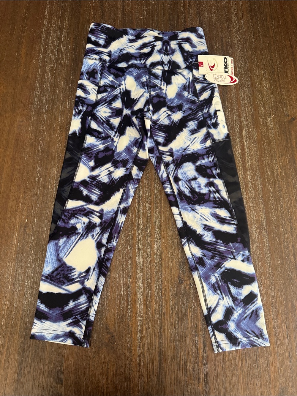 TKO Athletic Compression Tight Capri length Size M